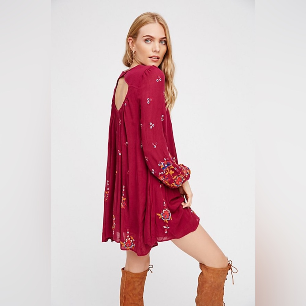 Free People Maroon Bell Sleeve Embroidered Dress Size Small